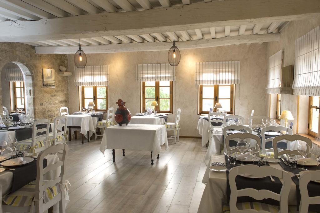 Logis Hotel Les Hospitaliers Le Poët-Laval Esterno foto