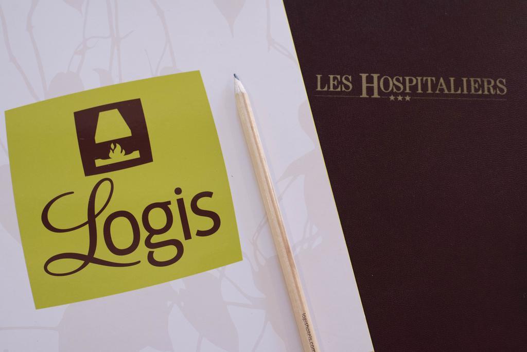 Logis Hotel Les Hospitaliers Le Poët-Laval Esterno foto