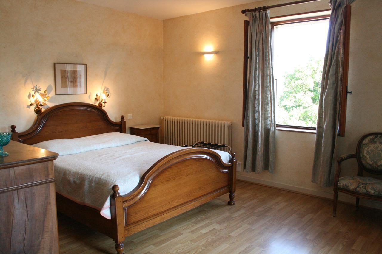 Logis Hotel Les Hospitaliers Le Poët-Laval Esterno foto